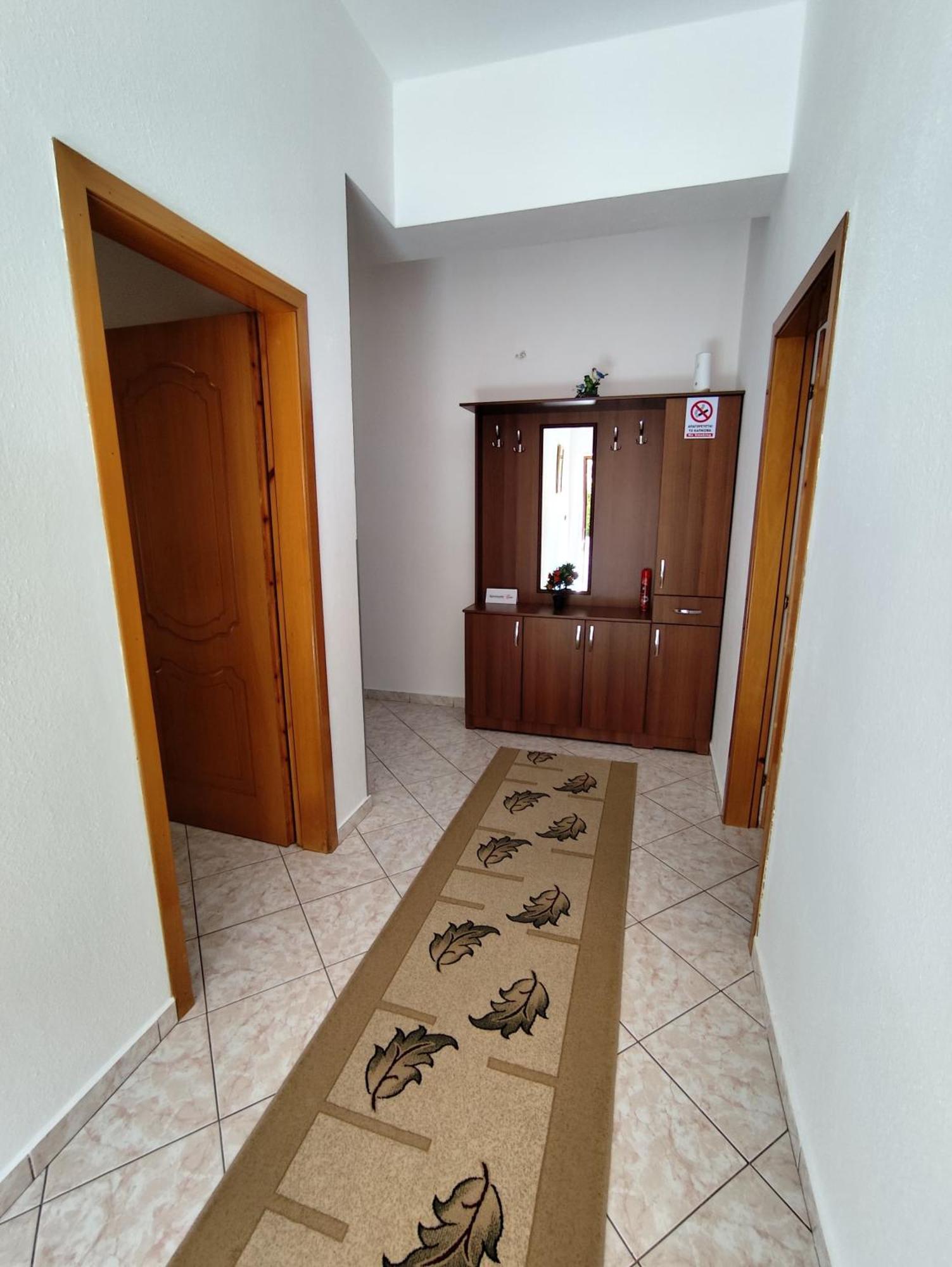 Artur'S Apartment 2 Gjirokastër Dış mekan fotoğraf